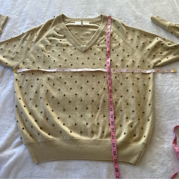 THE GREAT. Neutral Studded Polka Dot V-Neck Cozy Sweater - Picture 7 of 9